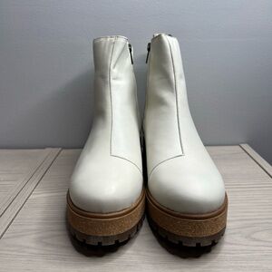 Taos Leather Chelsea Ankle Boots Downtown Eggshell